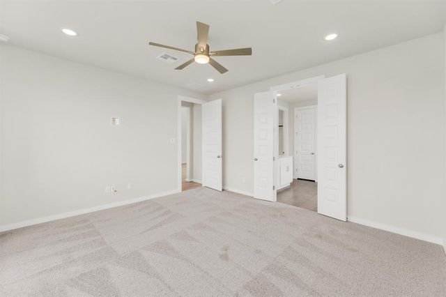324 Amista DR, Liberty Hill, TX 78642