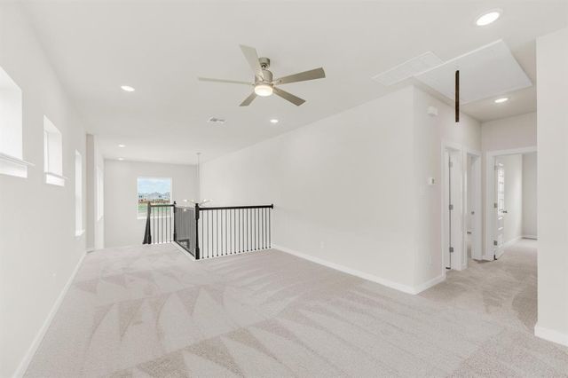 324 Amista DR, Liberty Hill, TX 78642
