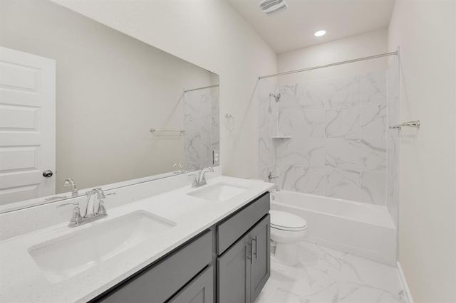 324 Amista DR, Liberty Hill, TX 78642