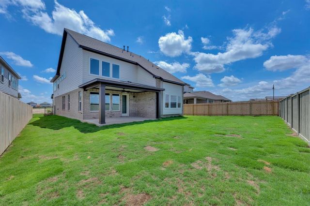 324 Amista DR, Liberty Hill, TX 78642