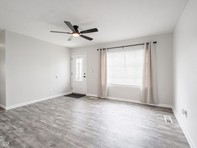 671 Maple Lane, Mooresville, IN 46158