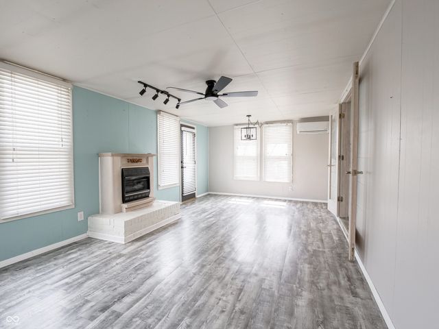 671 Maple Lane, Mooresville, IN 46158