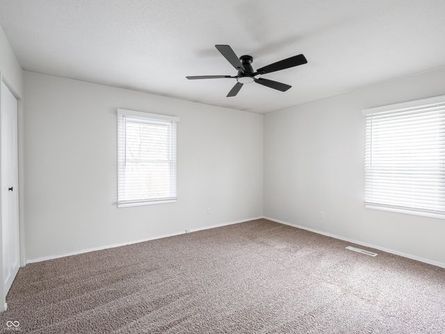 671 Maple Lane, Mooresville, IN 46158