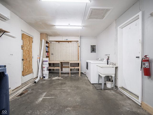 671 Maple Lane, Mooresville, IN 46158