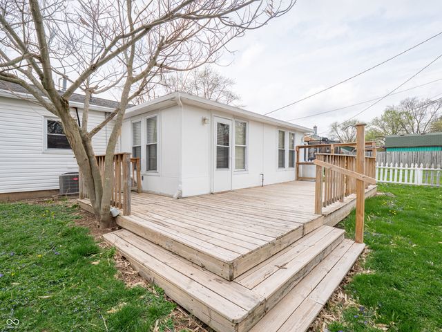 671 Maple Lane, Mooresville, IN 46158