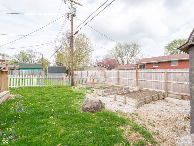 671 Maple Lane, Mooresville, IN 46158
