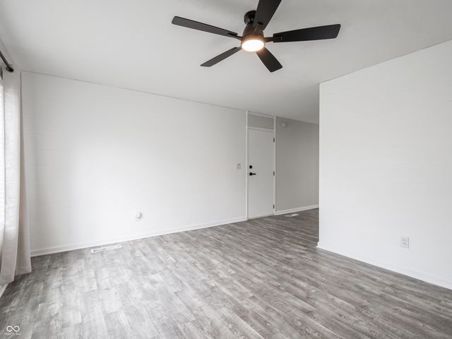 671 Maple Lane, Mooresville, IN 46158