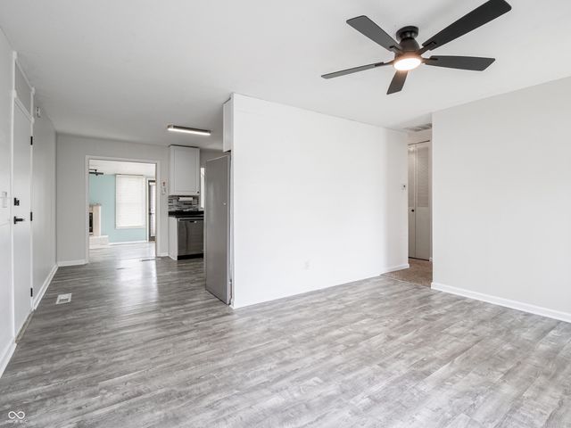 671 Maple Lane, Mooresville, IN 46158