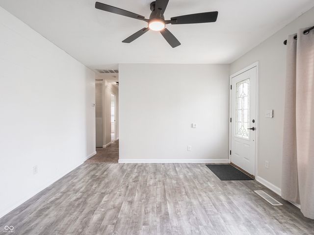 671 Maple Lane, Mooresville, IN 46158