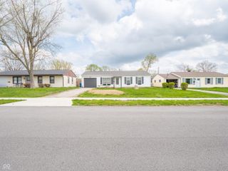 671 Maple Lane, Mooresville, IN 46158