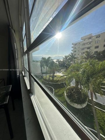 100 Lincoln Rd 532, Miami Beach, FL 33139