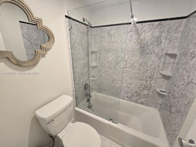 100 Lincoln Rd 532, Miami Beach, FL 33139