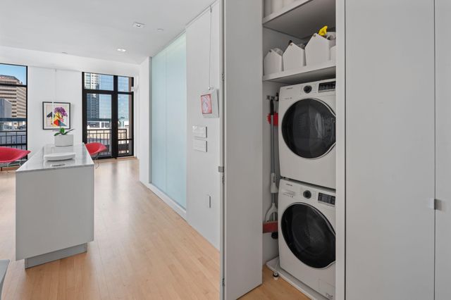 201 south 11th street 830, Minneapolis, MN 55403