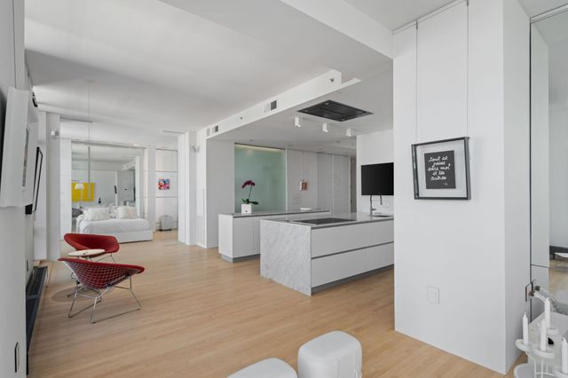 201 south 11th street 830, Minneapolis, MN 55403