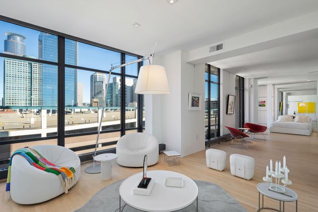 201 south 11th street 830, Minneapolis, MN 55403