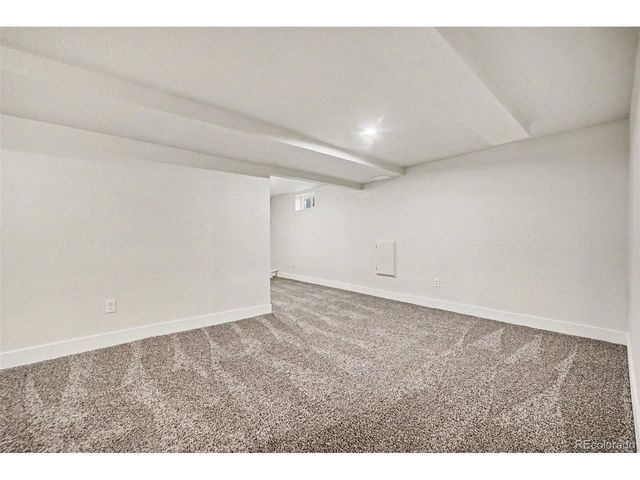 362 Salem St, Aurora, CO 80011