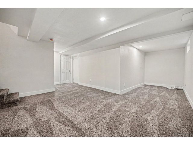 362 Salem St, Aurora, CO 80011