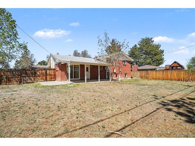 362 Salem St, Aurora, CO 80011