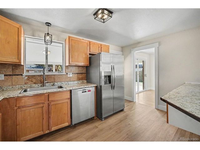 362 Salem St, Aurora, CO 80011