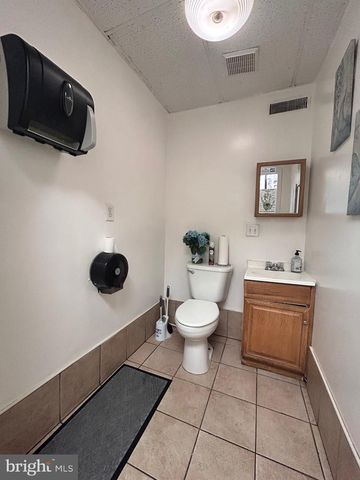 400 FRANKLINTOWN ROAD N, Baltimore, MD 21223