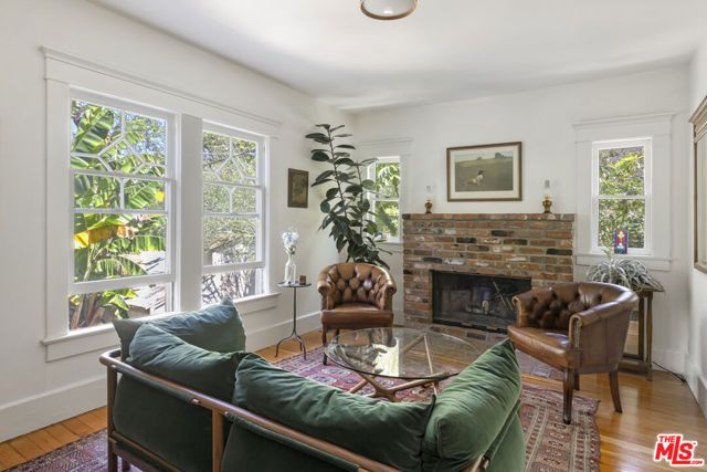 1644 Maltman Avenue, Los Angeles, CA 90026