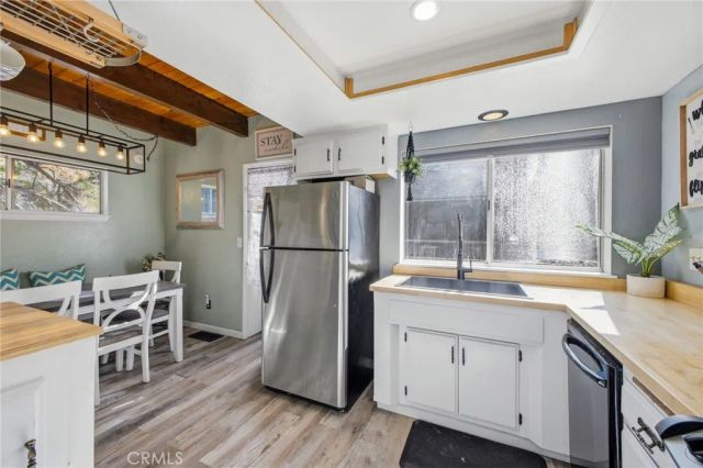 33061 Bluebird, Running Springs, CA 92382