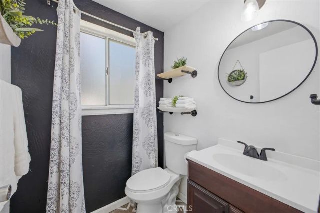 33061 Bluebird, Running Springs, CA 92382