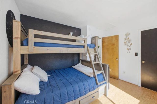 33061 Bluebird, Running Springs, CA 92382