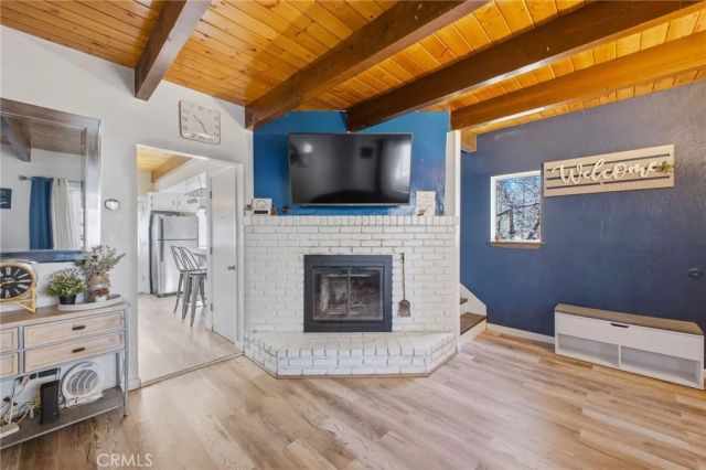 33061 Bluebird, Running Springs, CA 92382