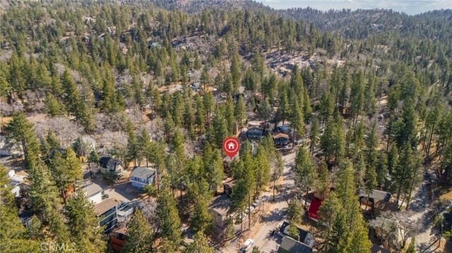 33061 Bluebird, Running Springs, CA 92382