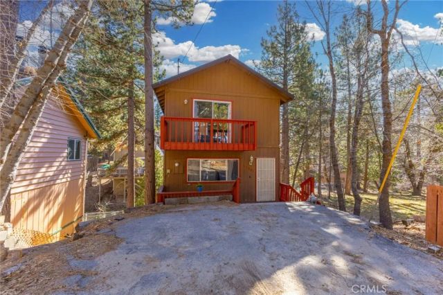 33061 Bluebird, Running Springs, CA 92382