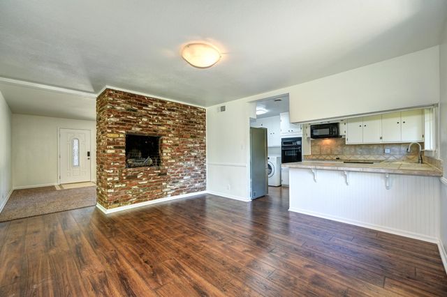 4301 Alsace Ct, Fair Oaks, CA 95628