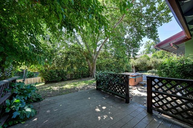 4301 Alsace Ct, Fair Oaks, CA 95628