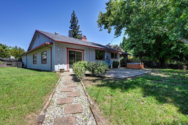 4301 Alsace Ct, Fair Oaks, CA 95628