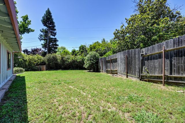 4301 Alsace Ct, Fair Oaks, CA 95628