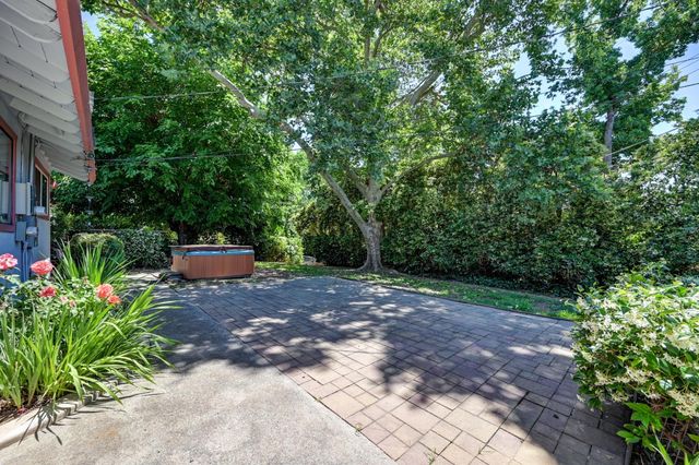 4301 Alsace Ct, Fair Oaks, CA 95628