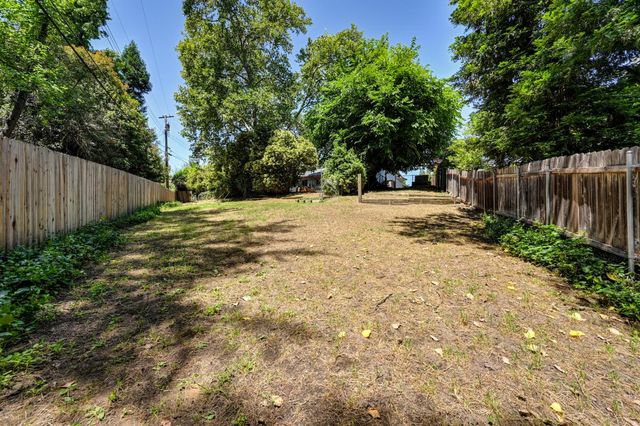 4301 Alsace Ct, Fair Oaks, CA 95628