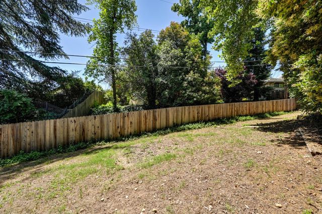 4301 Alsace Ct, Fair Oaks, CA 95628