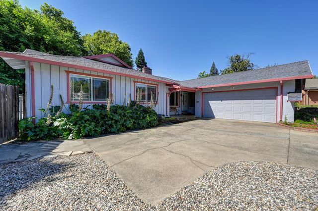 4301 Alsace Ct, Fair Oaks, CA 95628