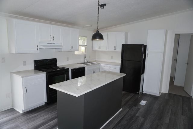 9603 Cedar Ridge Court, Willis, TX 77318