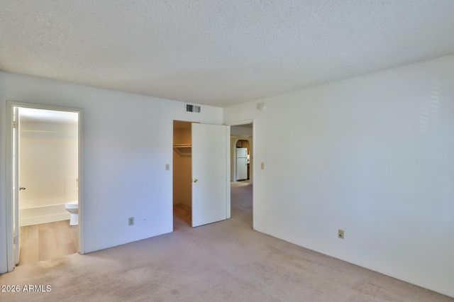 10444 N 69TH Street 225, Paradise Valley, AZ 85253