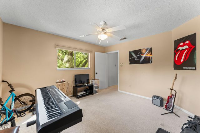 6103 Sunnygate Drive, Spring, TX 77373