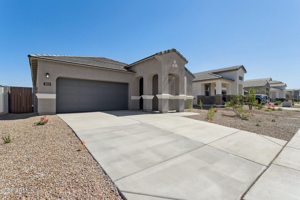 26009 W LYNNE Lane, Buckeye, AZ 85326 — photo 4