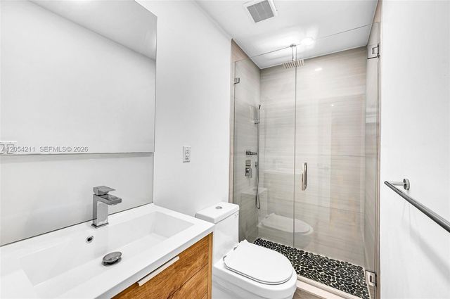 1080 NE 104th St, Miami Shores, FL 33138