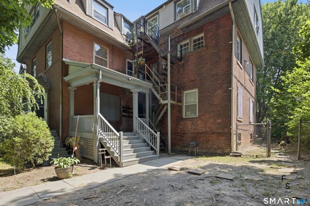 24 Park Terrace, Hartford, CT 06106