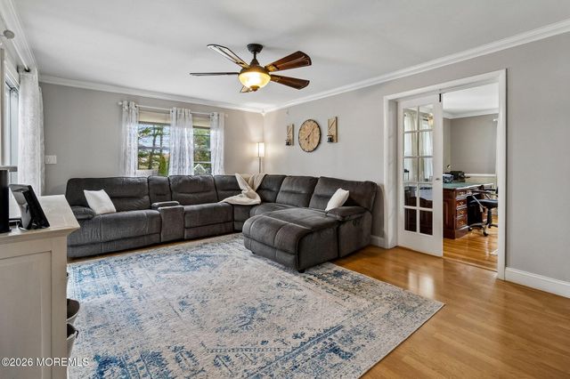 2 Wickham Lane, East Windsor, NJ 08520