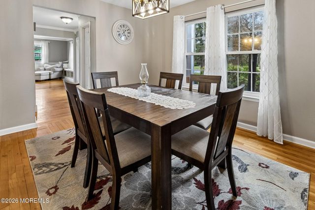 2 Wickham Lane, East Windsor, NJ 08520