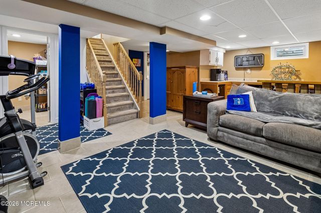 2 Wickham Lane, East Windsor, NJ 08520