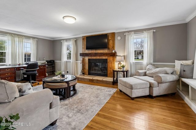 2 Wickham Lane, East Windsor, NJ 08520