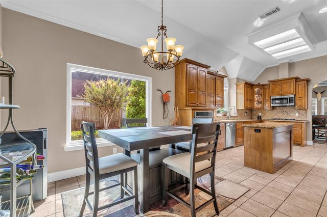 2301 St Patrick Lane, Deer Park, TX 77536